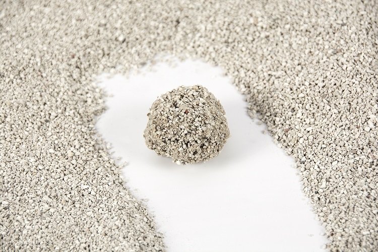 Sodium Bentonite Litter 5